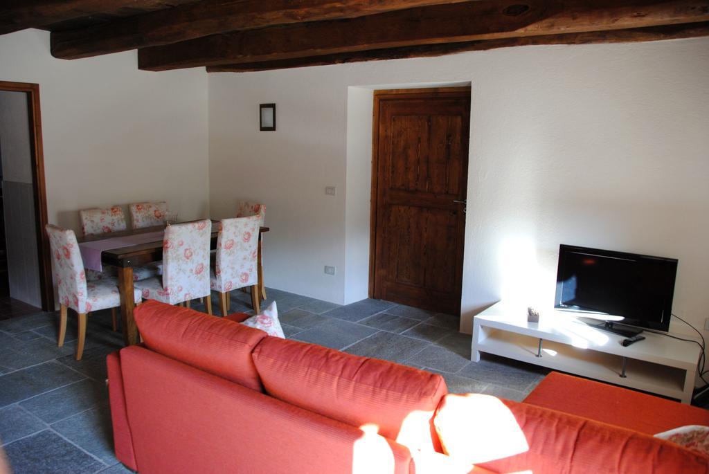 Sere Di Sosta Bagnolo Piemonte Exterior foto