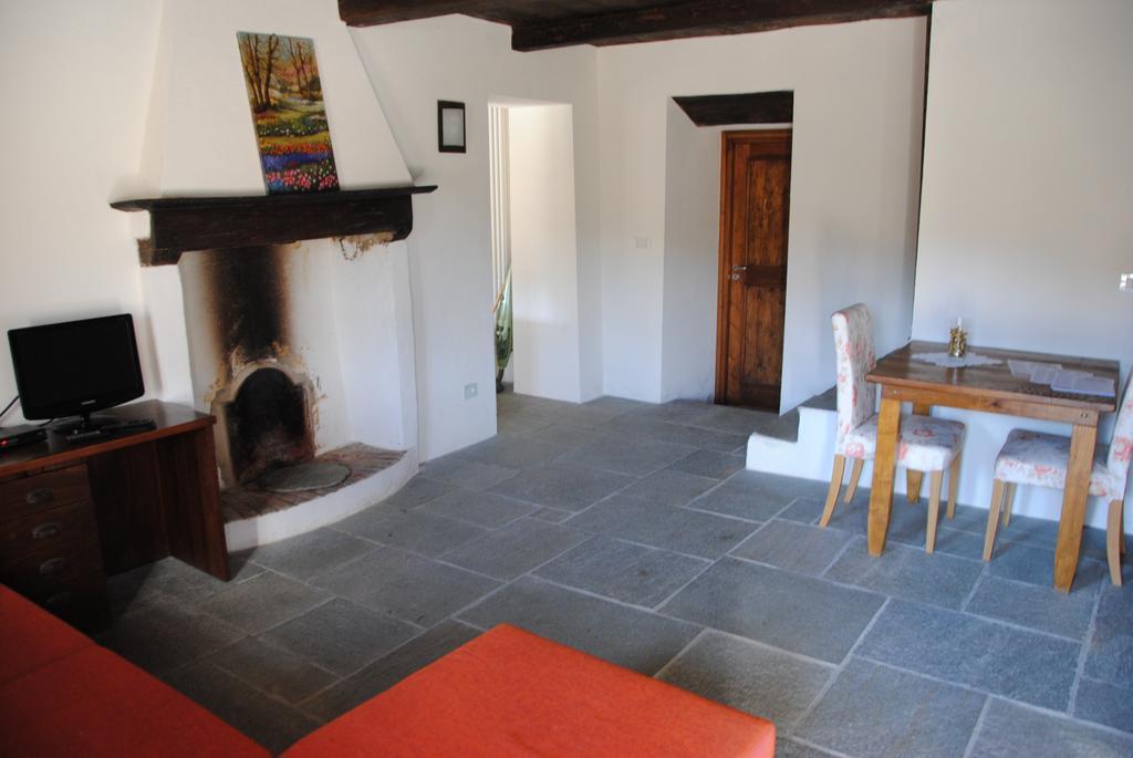 Sere Di Sosta Bagnolo Piemonte Exterior foto